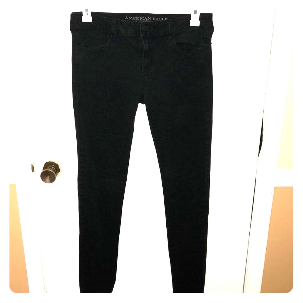 American Eagle Black Super Stretch Jeggings